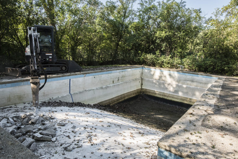 Highland Park, IL Concrete Pool Removal